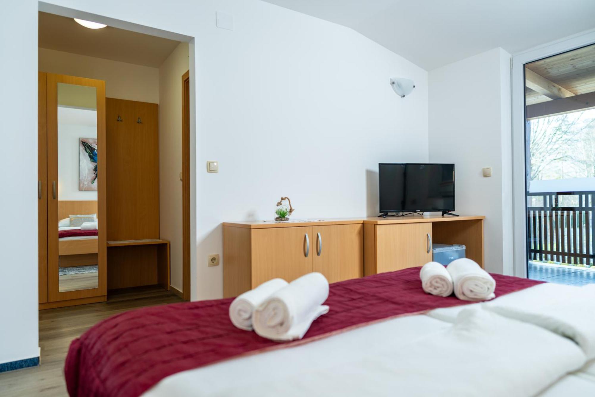 Hotel Center Bohinjsko Jezero Eksteriør bilde